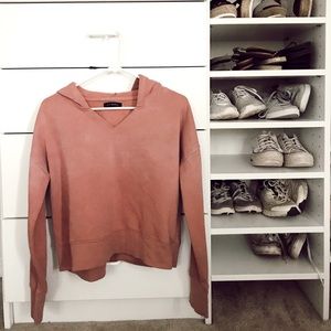 LA HEARTS CROPPED SWEATSHIRT